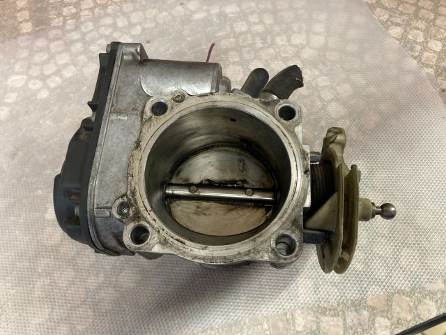 bontott AUDI A6 C5 Fojtószelep (Elektromos)