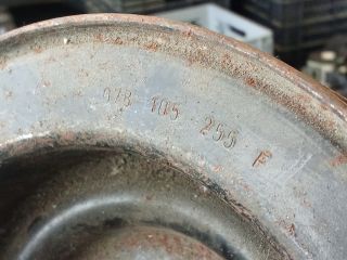 bontott AUDI A6 C5 Főtengely Szíjtárcsa