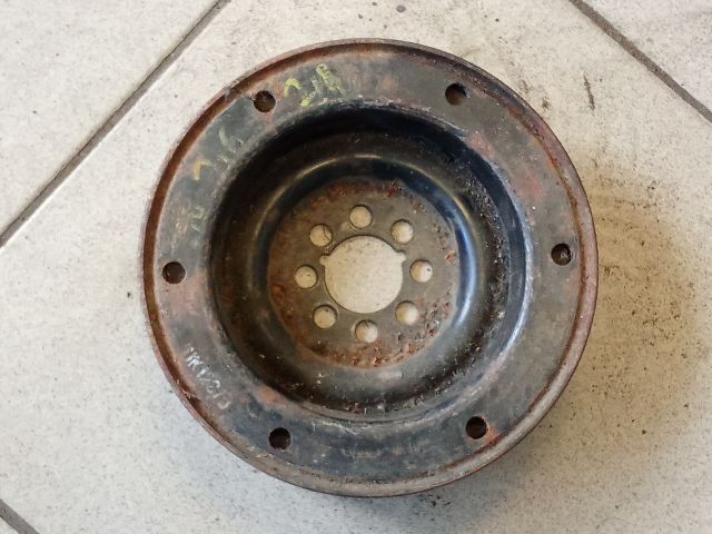 bontott AUDI A6 C5 Főtengely Szíjtárcsa