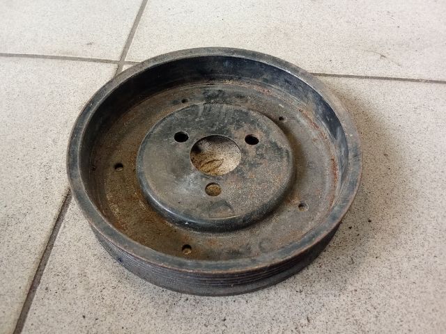 bontott AUDI A6 C5 Főtengely Szíjtárcsa