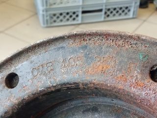 bontott AUDI A6 C5 Főtengely Szíjtárcsa