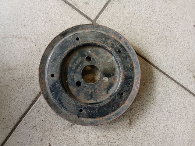 bontott AUDI A6 C5 Főtengely Szíjtárcsa