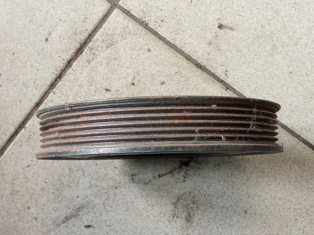 bontott AUDI A6 C5 Főtengely Szíjtárcsa