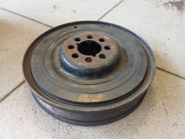 bontott AUDI A6 C5 Főtengely Szíjtárcsa