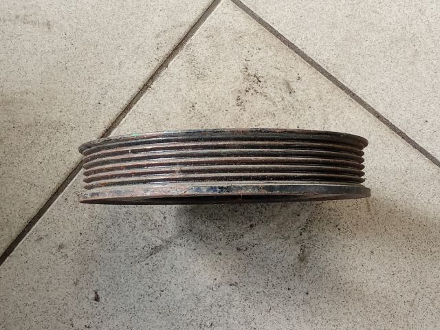 bontott AUDI A6 C5 Főtengely Szíjtárcsa