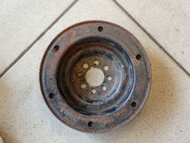 bontott AUDI A6 C5 Főtengely Szíjtárcsa