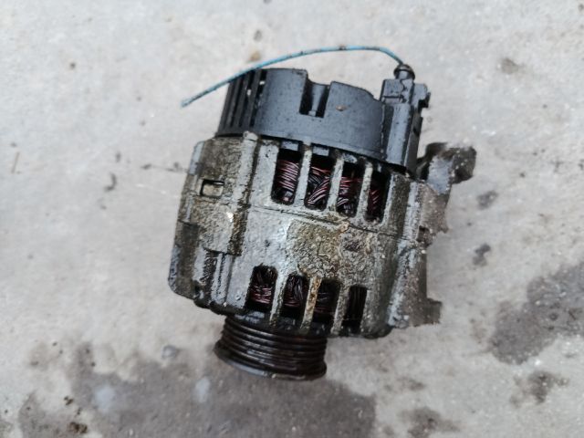 bontott AUDI A6 C5 Generátor