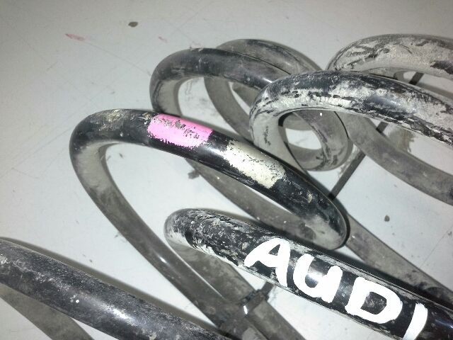bontott AUDI A6 C5 Hátsó Rugó Pár