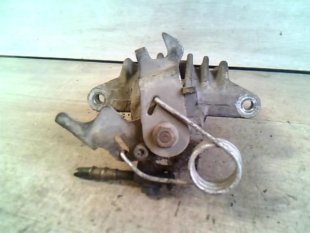 bontott AUDI A6 C5 Jobb hátsó Féknyereg Munkahengerrel