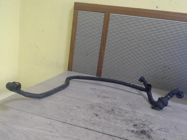 bontott AUDI A6 C5 Kartergázcső