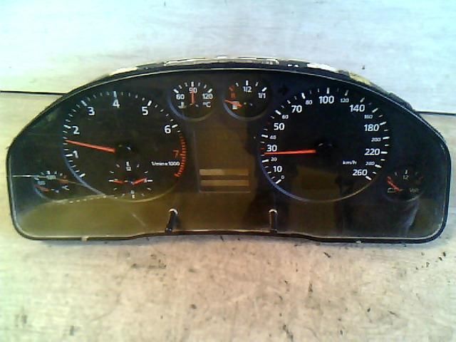 bontott AUDI A6 C5 Kilométeróra