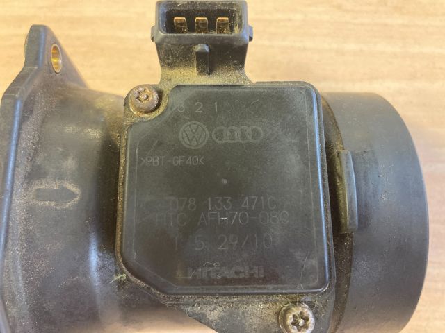 bontott AUDI A6 C5 Légtömegmérő