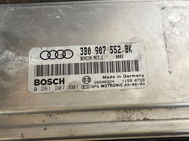 bontott AUDI A6 C5 Motorvezérlő