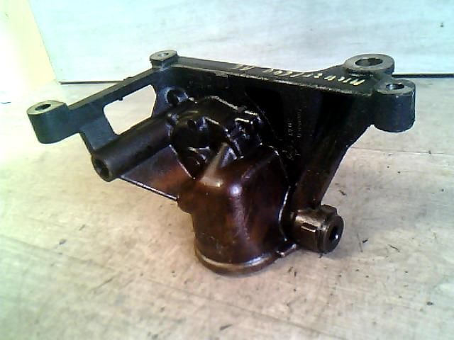 bontott AUDI A6 C5 Olajszivattyú