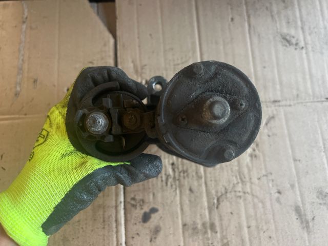 bontott AUDI A6 C5 Önindító