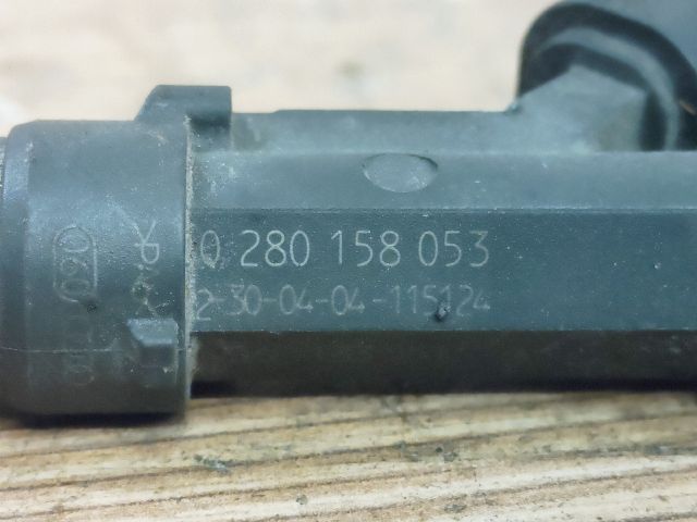 bontott AUDI A6 C5 Porlasztó (1 db)