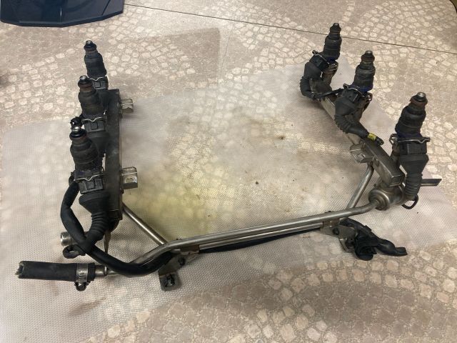 bontott AUDI A6 C5 Porlasztó Sor / Híd