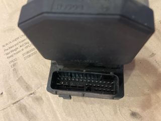 bontott AUDI A6 C5 ABS Kocka