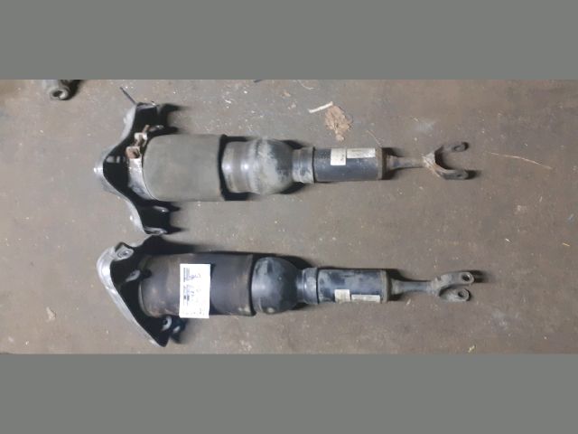 bontott AUDI A6 C5 Bal első Rugó
