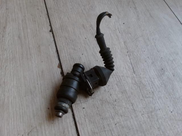 bontott AUDI A6 C5 Porlasztó (1 db)