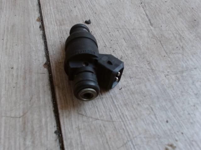 bontott AUDI A6 C5 Porlasztó (1 db)