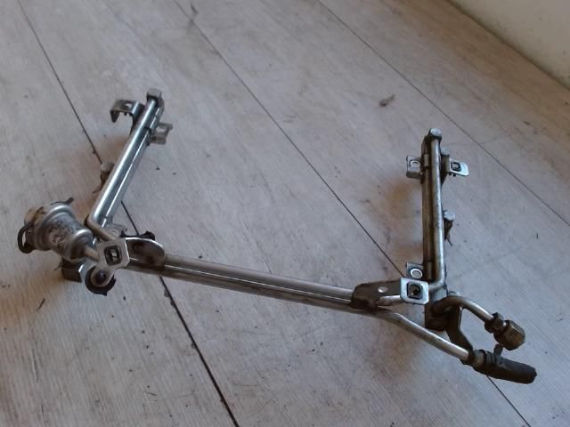 bontott AUDI A6 C5 Porlasztó Sor / Híd