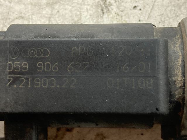 bontott AUDI A6 C5 Turbó Vákum Szelep