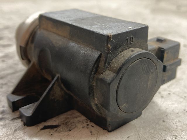 bontott AUDI A6 C5 Turbó Vákum Szelep