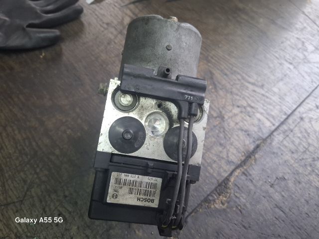 bontott AUDI A6 C5 ABS Kocka