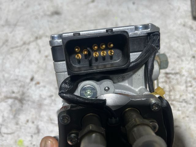 bontott AUDI A6 C5 Adagoló