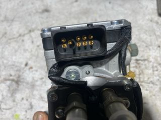 bontott AUDI A6 C5 Adagoló