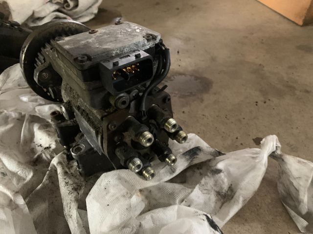 bontott AUDI A6 C5 Adagoló