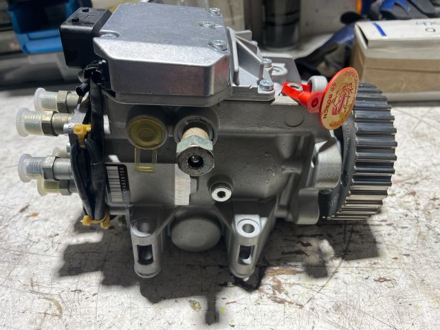 bontott AUDI A6 C5 Adagoló