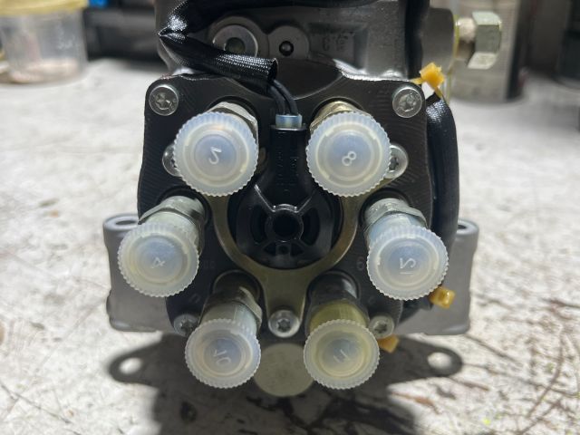 bontott AUDI A6 C5 Adagoló