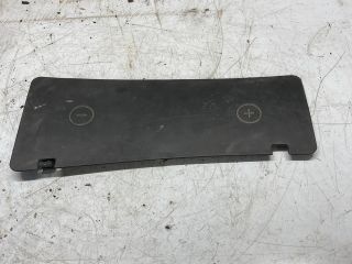 bontott AUDI A6 C5 Akkumulátor Fedél