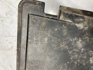 bontott AUDI A6 C5 Akkumulátor Fedél