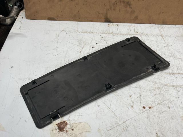 bontott AUDI A6 C5 Akkumulátor Fedél