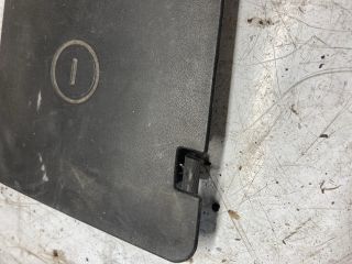 bontott AUDI A6 C5 Akkumulátor Fedél