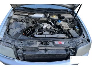 bontott AUDI A6 C5 Akkumulátor Fedél