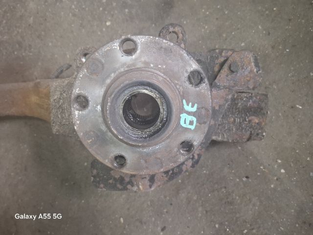 bontott AUDI A6 C5 Bal első Csonkállvány Kerékaggyal