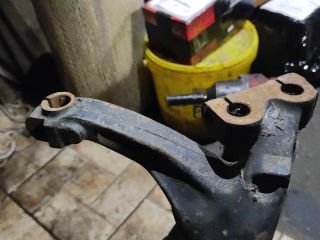 bontott AUDI A6 C5 Bal első Csonkállvány Kerékaggyal