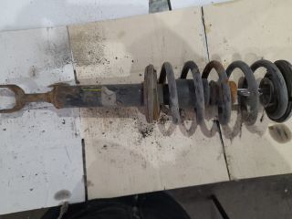 bontott AUDI A6 C5 Bal első Rugó