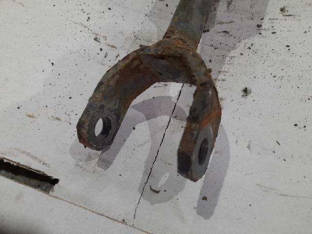 bontott AUDI A6 C5 Bal első Rugó