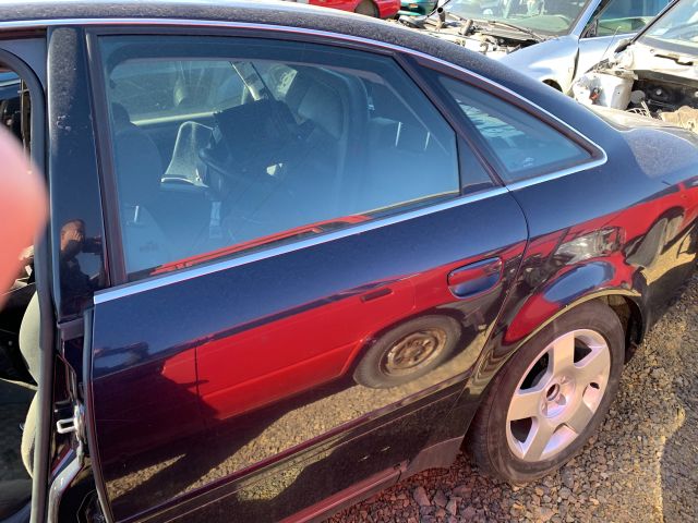 bontott AUDI A6 C5 Bal első Rugó