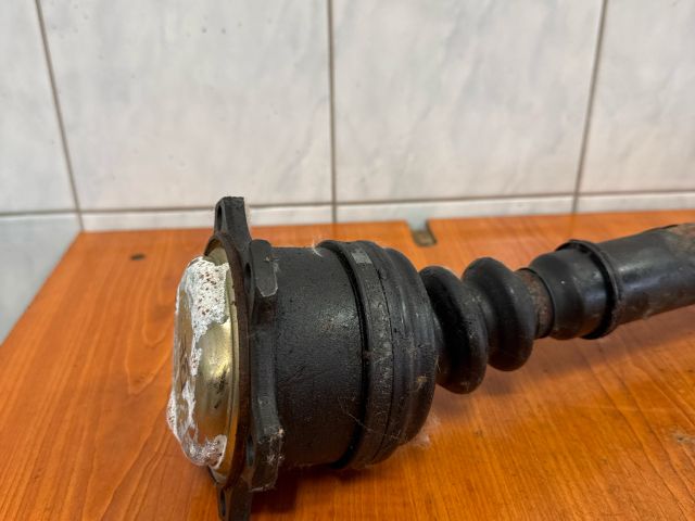 bontott AUDI A6 C5 Bal Féltengely