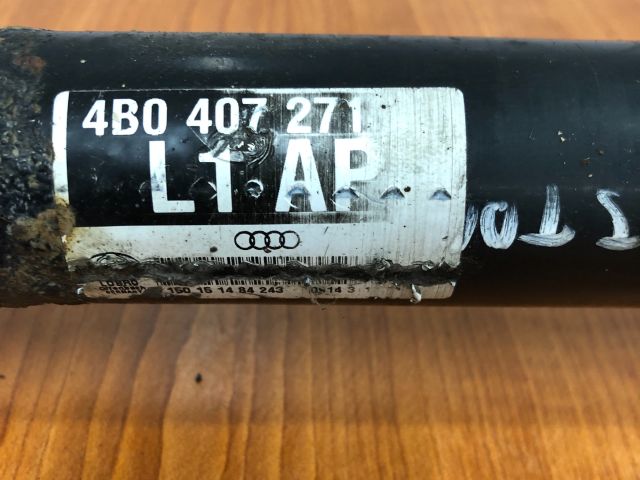 bontott AUDI A6 C5 Bal Féltengely