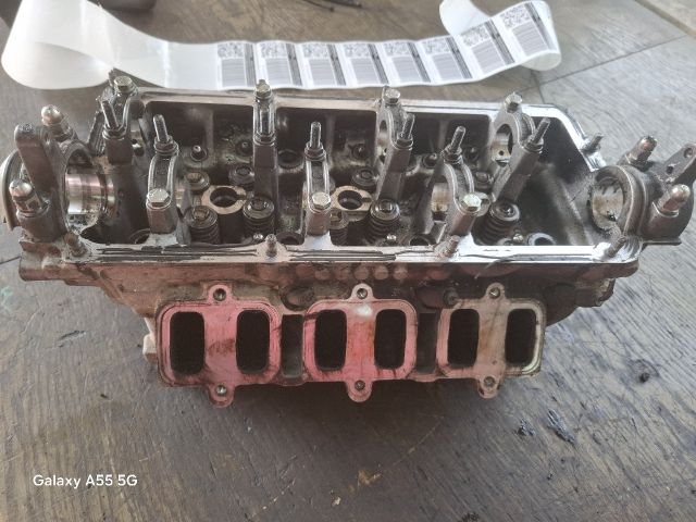 bontott AUDI A6 C5 Bal Hengerfej (V-Motor/Boxer)