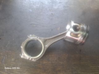 bontott AUDI A6 C5 Dugattyú és Hajtókar