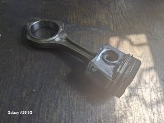 bontott AUDI A6 C5 Dugattyú és Hajtókar