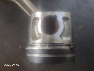 bontott AUDI A6 C5 Dugattyú és Hajtókar